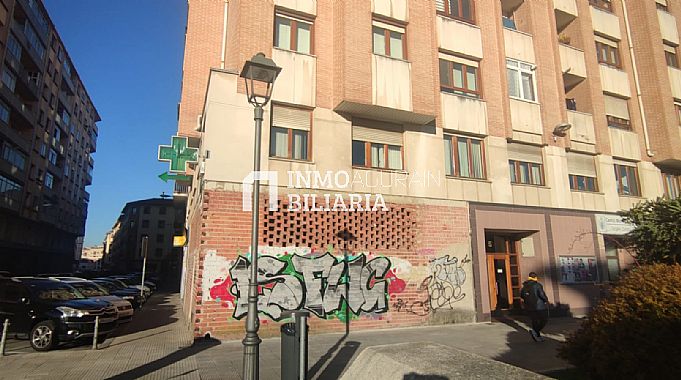 Venta de local comercial en Burlada