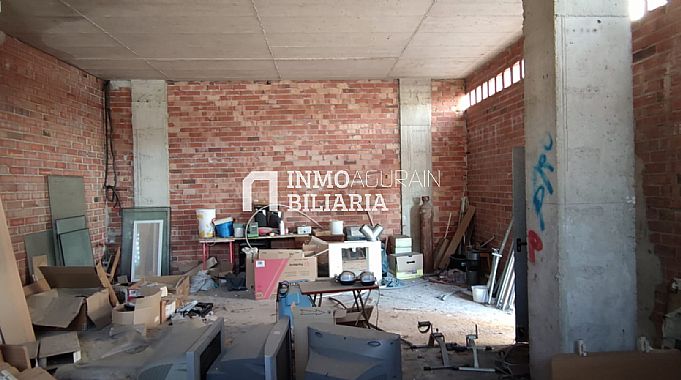 Venta de local comercial en Burlada