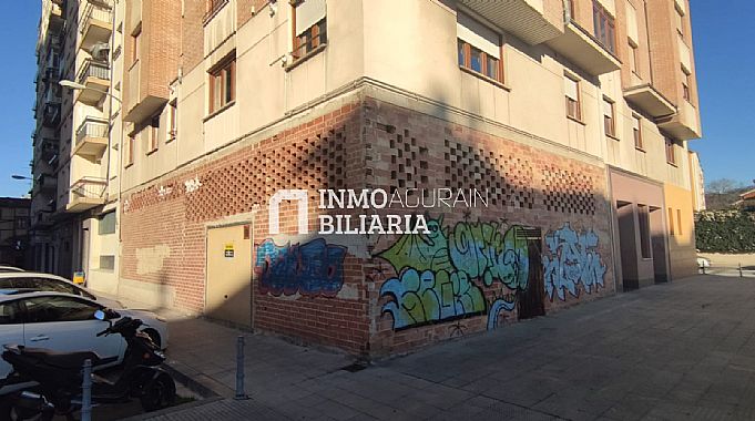 Venta de local comercial en Burlada