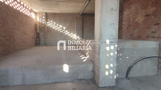 Venta de local comercial en Burlada