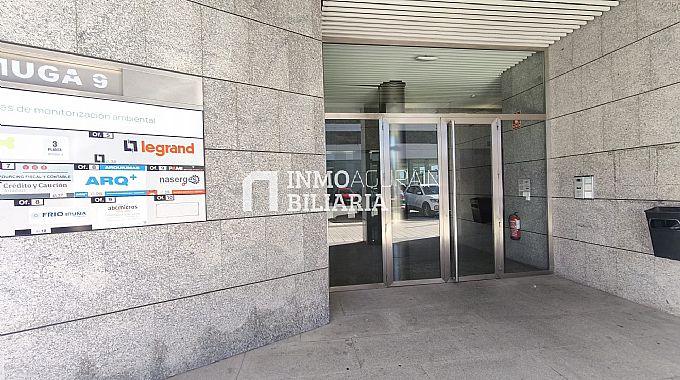 OFICINA EN ORKOIEN POLGONO LA MUGA