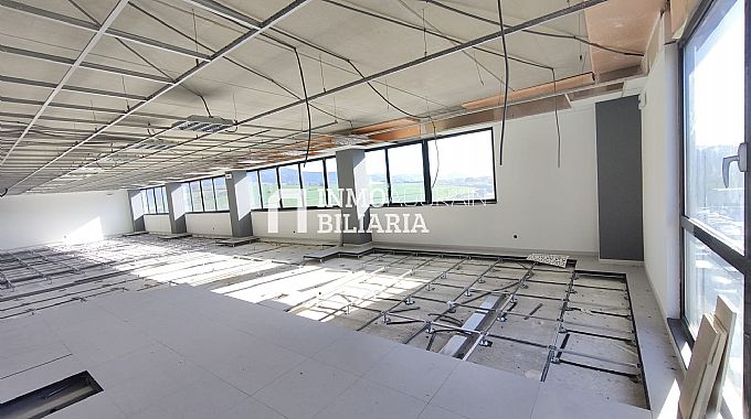 OFICINA EN ORKOIEN POLGONO LA MUGA