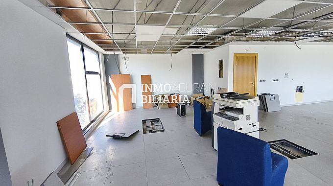 OFICINA EN ORKOIEN POLGONO LA MUGA