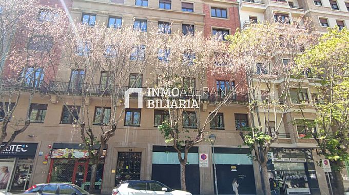 Venta de local comercial en Pamplona