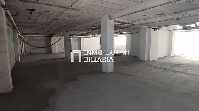 Venta de local comercial en Pamplona