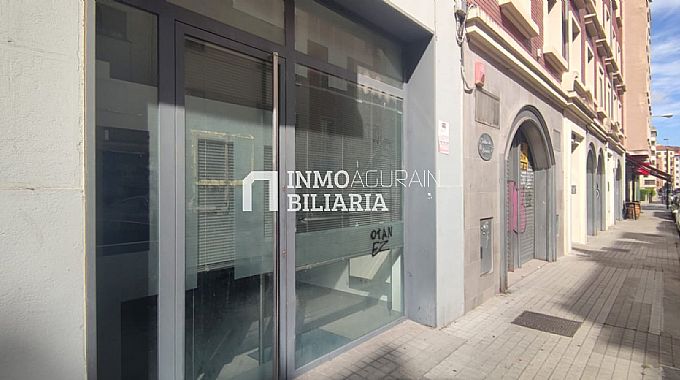 LOCAL EN VENTA EN CALLE PADRE CALATAYUD (2 ENSANCHE) DE PAMPLONA