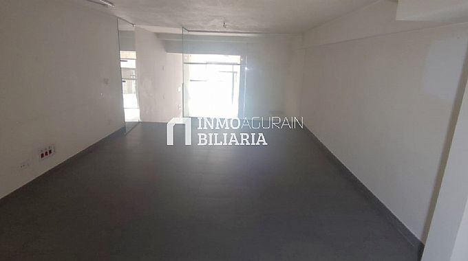 LOCAL EN VENTA EN CALLE PADRE CALATAYUD (2 ENSANCHE) DE PAMPLONA