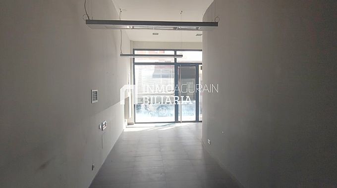 LOCAL EN VENTA EN CALLE PADRE CALATAYUD (2 ENSANCHE) DE PAMPLONA