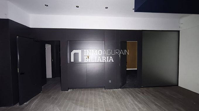 LOCAL EN MARCELO CELAYETA