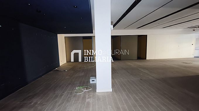 LOCAL EN MARCELO CELAYETA