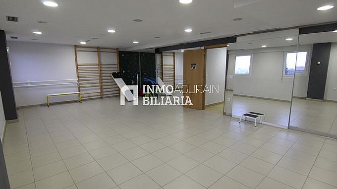 Venta de local comercial en Salvatierra-Agurain