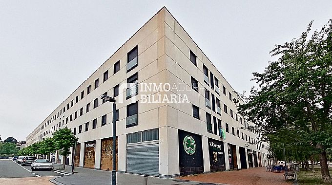 Venta de local comercial en Salvatierra-Agurain