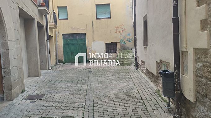 LOCAL EN CALLE GARCIA GOYENA DE TAFALLA