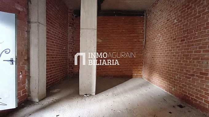 LOCAL EN CALLE LARRAMENDI EN TOLOSA