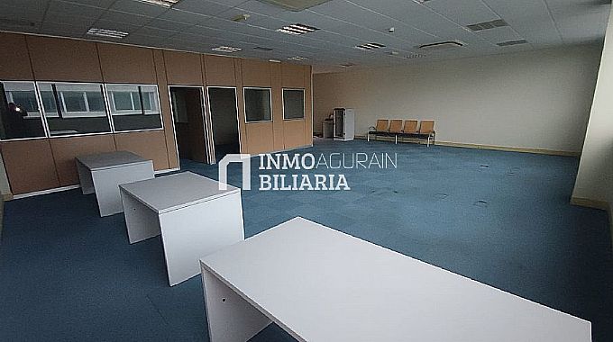 Venta de local comercial en Vitoria-Gasteiz
