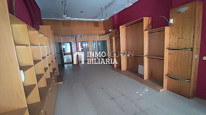 Venta de local comercial en Vitoria-Gasteiz