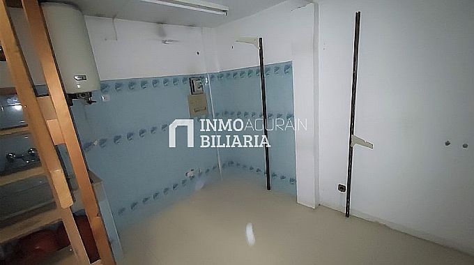 Venta de local comercial en Vitoria-Gasteiz