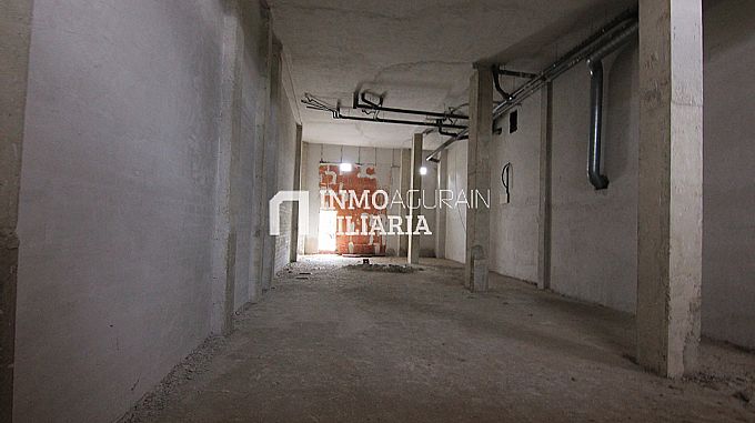 Venta de local comercial en Vitoria-Gasteiz