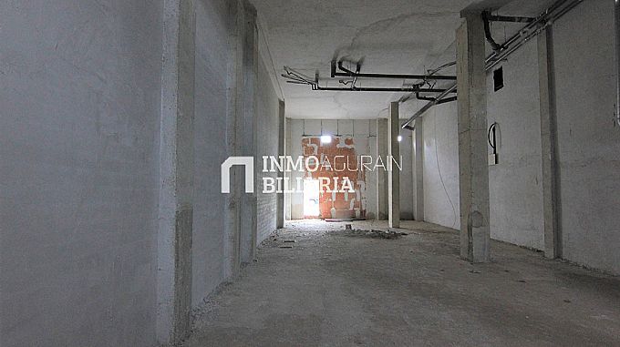 Venta de local comercial en Vitoria-Gasteiz