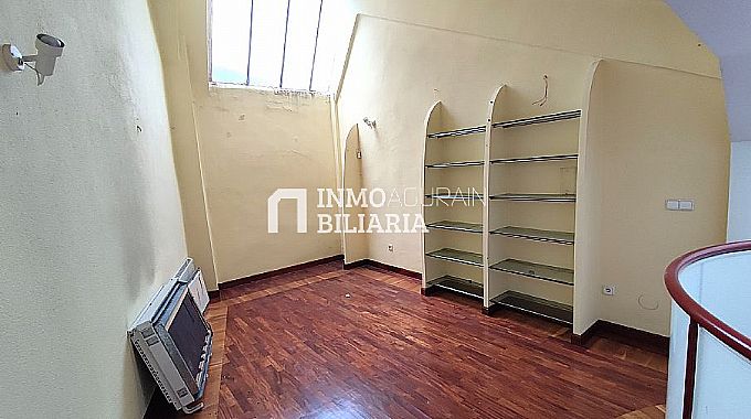 Venta de local comercial en Vitoria-Gasteiz