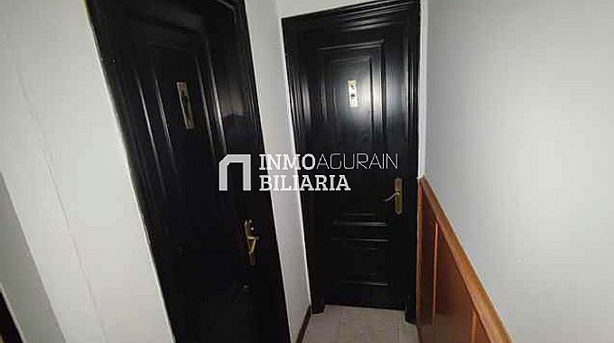 Venta de local comercial en Vitoria-Gasteiz