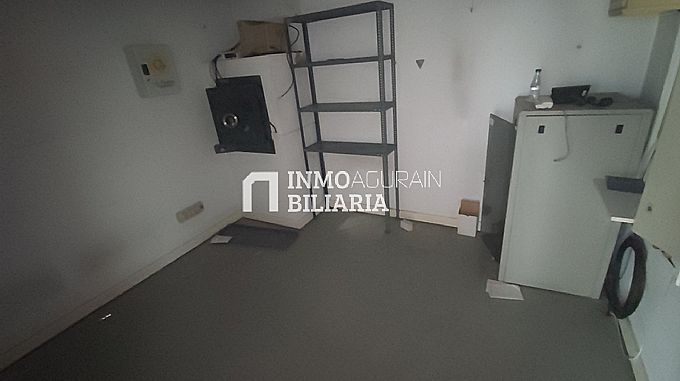 Venta de local comercial en Vitoria-Gasteiz