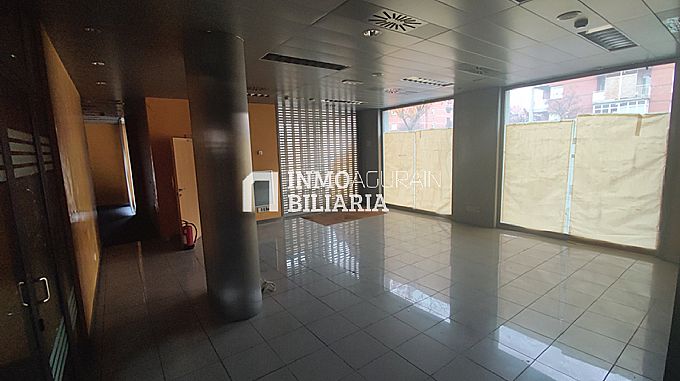 Venta de local comercial en Vitoria-Gasteiz