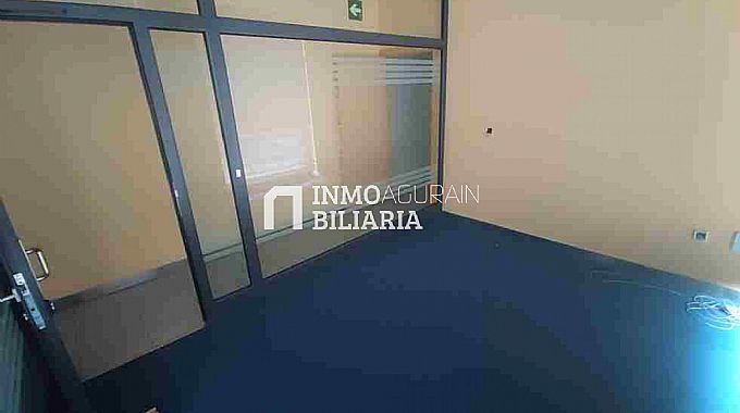 Venta de local comercial en Vitoria-Gasteiz