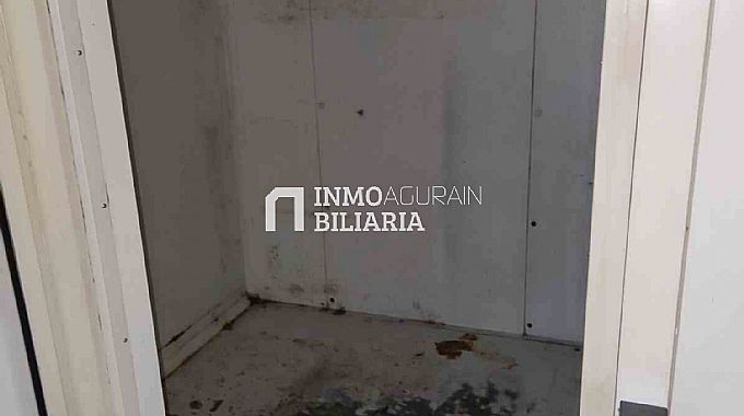 Venta de local comercial en Vitoria-Gasteiz