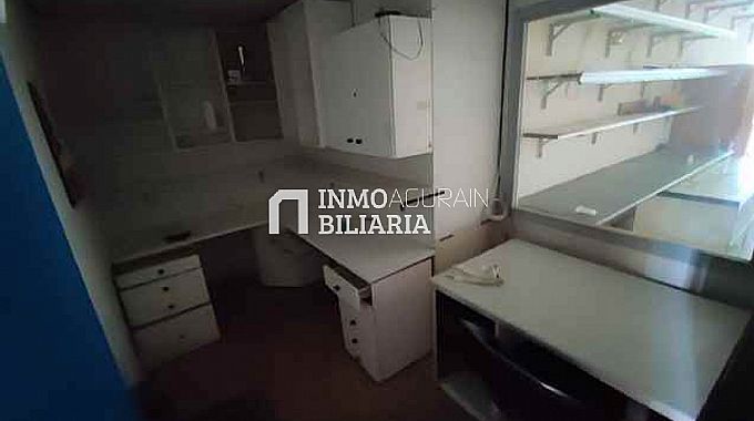 Venta de local comercial en Vitoria-Gasteiz