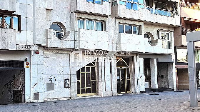 Venta de local comercial en Vitoria-Gasteiz