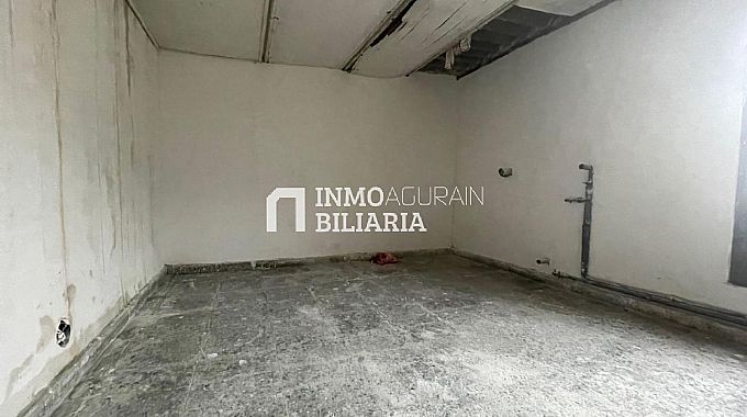 Venta de local comercial en Vitoria-Gasteiz