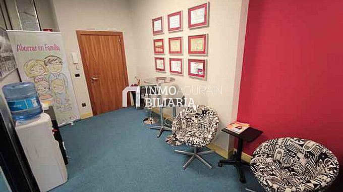 Venta de local comercial en Vitoria-Gasteiz