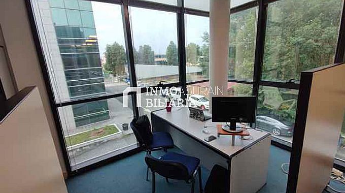 Venta de local comercial en Vitoria-Gasteiz