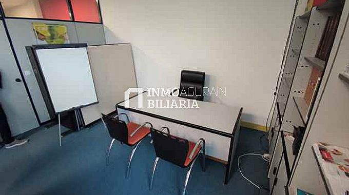 Venta de local comercial en Vitoria-Gasteiz