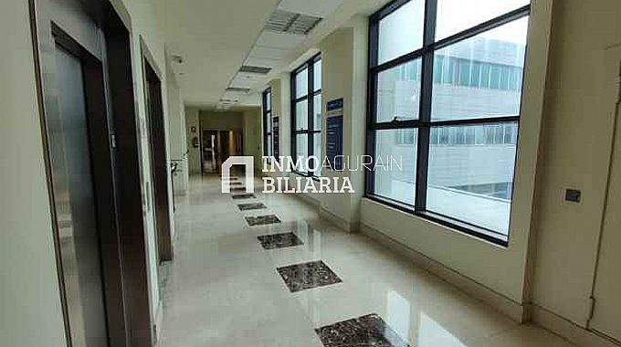 Venta de local comercial en Vitoria-Gasteiz