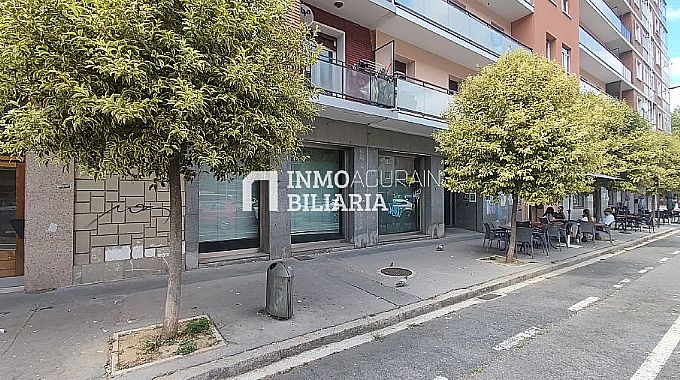 Venta de local comercial en Vitoria-Gasteiz