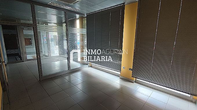 Venta de local comercial en Vitoria-Gasteiz