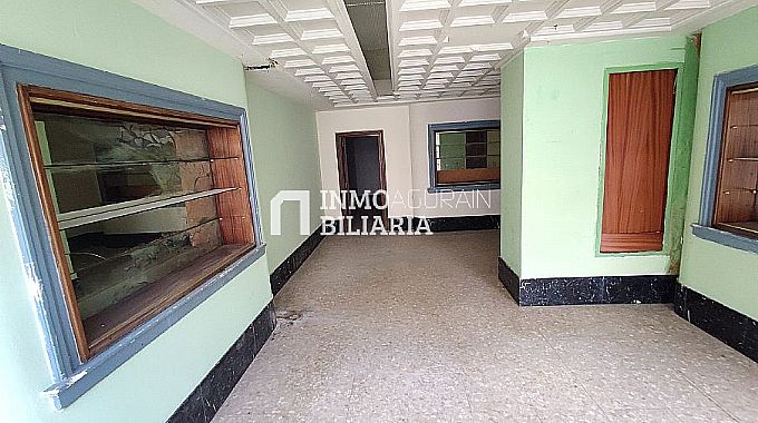 Venta de local comercial en Vitoria-Gasteiz