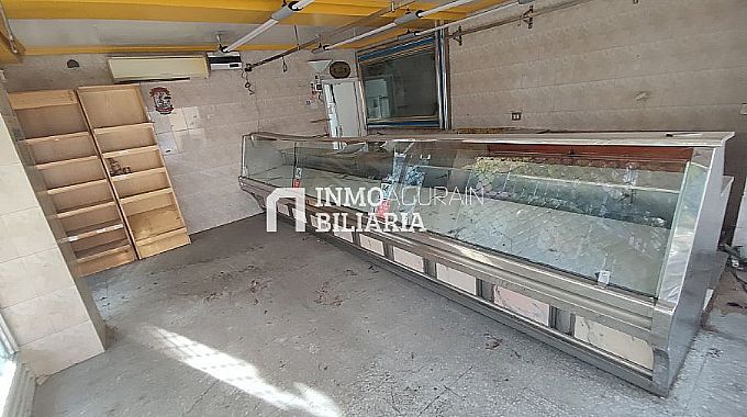 LOCAL COMERCIAL EN CALLE ANDALUCIA (VITORIA-GASTEIZ)