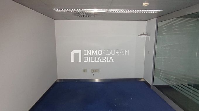 LOCAL EN VENTA EN SANTIAGO EL ANGLO VITORIA-GASTEIZ