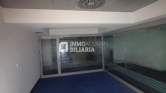 LOCAL EN VENTA EN SANTIAGO EL ANGLO VITORIA-GASTEIZ