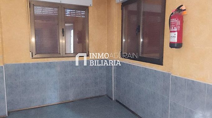Venta de local comercial en Vitoria-Gasteiz