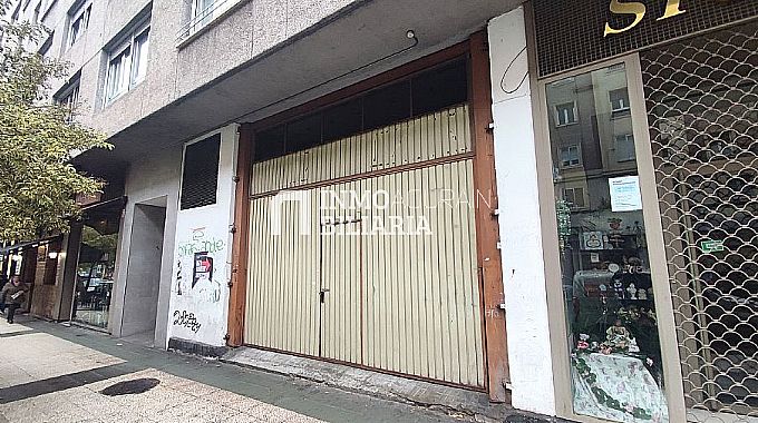 Venta de local comercial en Vitoria-Gasteiz
