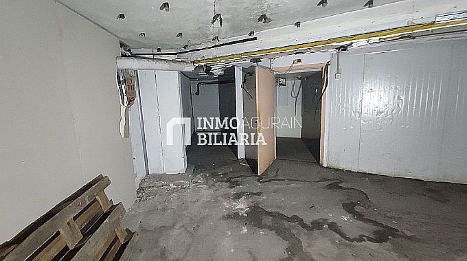 Venta de local comercial en Vitoria-Gasteiz