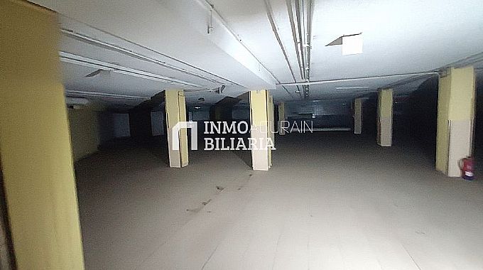 Venta de local comercial en Vitoria-Gasteiz