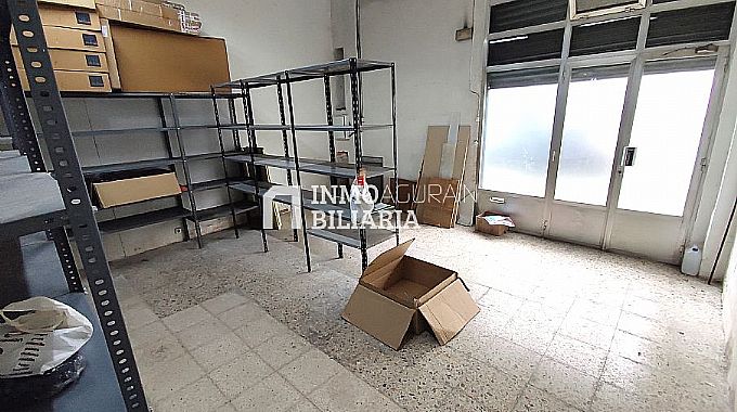 Venta de local comercial en Vitoria-Gasteiz