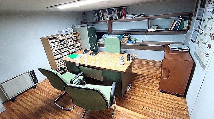 Venta de local comercial en Vitoria-Gasteiz