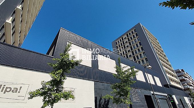 **Local en Venta en Olarizu - Una Oportunidad nica!**