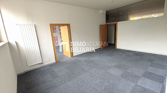 Venta de local comercial en Vitoria-Gasteiz